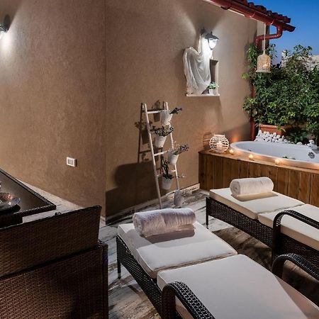 Castello Luxury Residence With Private Jacuzzi Ханья Экстерьер фото