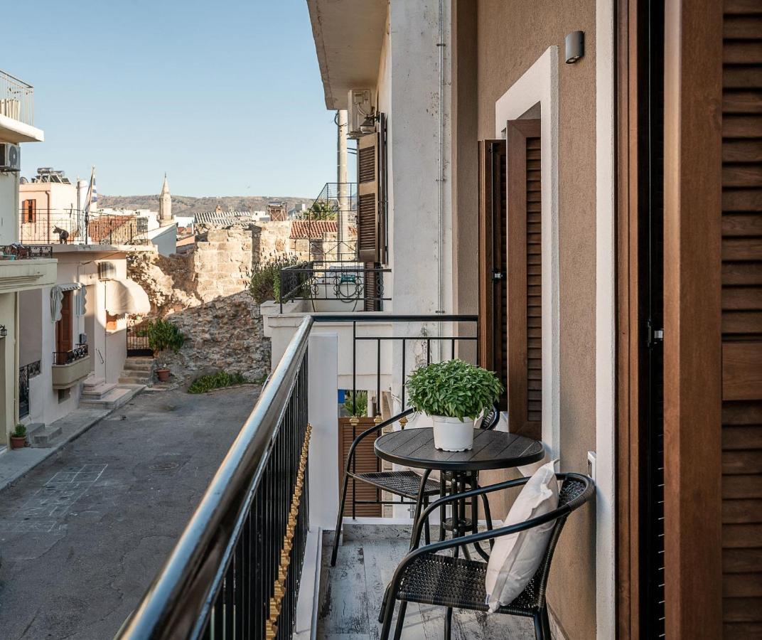 Castello Luxury Residence With Private Jacuzzi Ханья Экстерьер фото