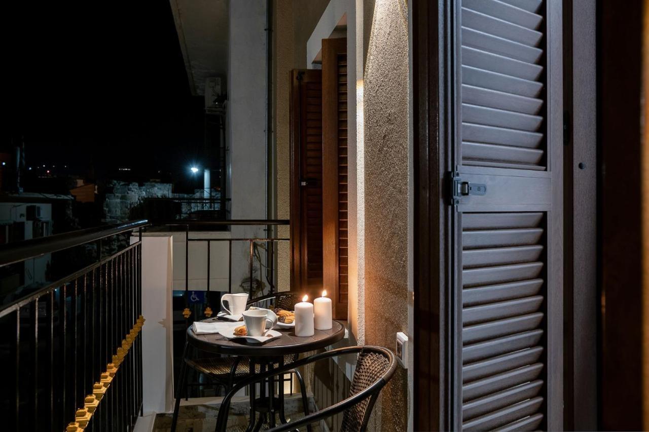 Castello Luxury Residence With Private Jacuzzi Ханья Экстерьер фото